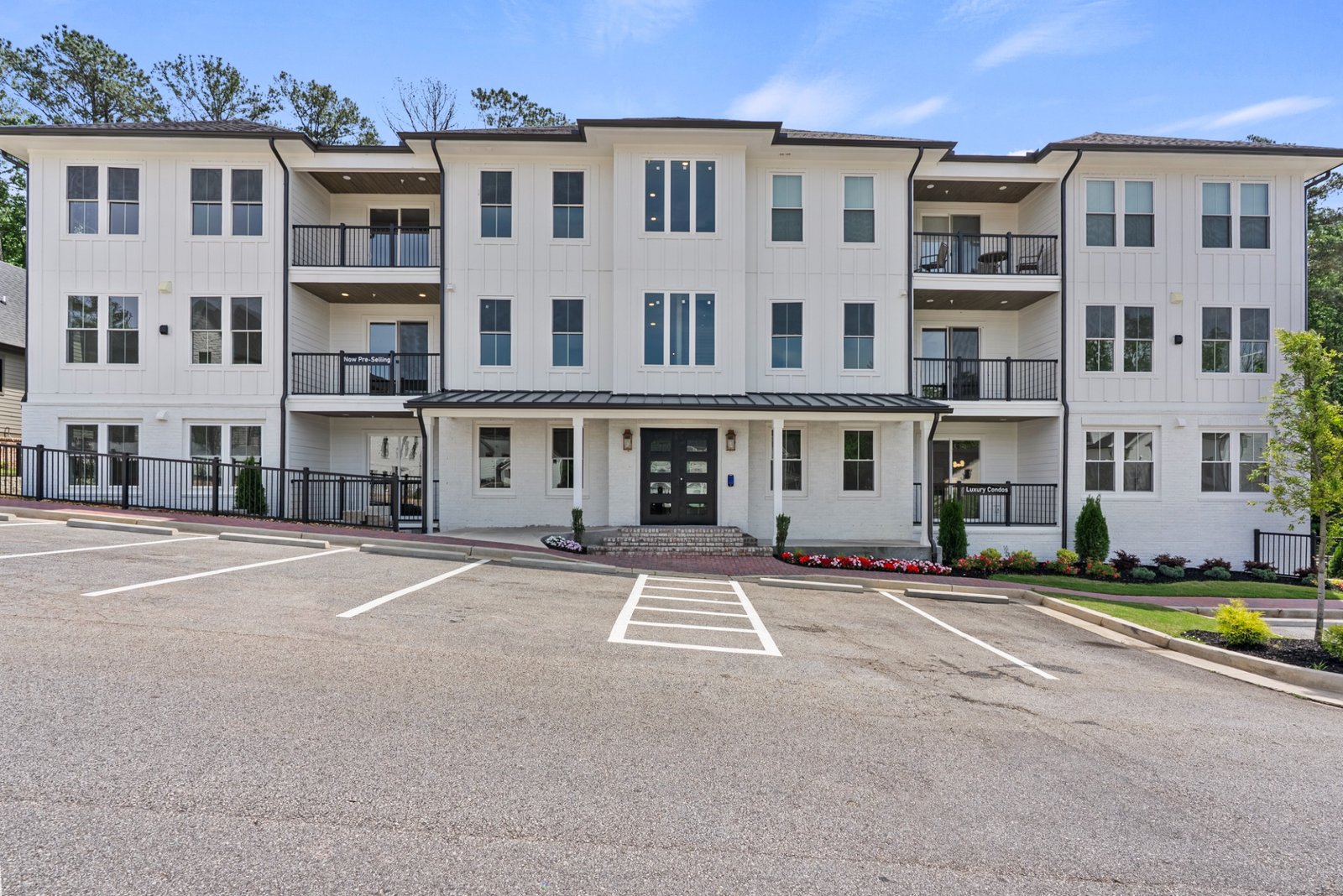 The Enclave at Laurel Brooke exterior