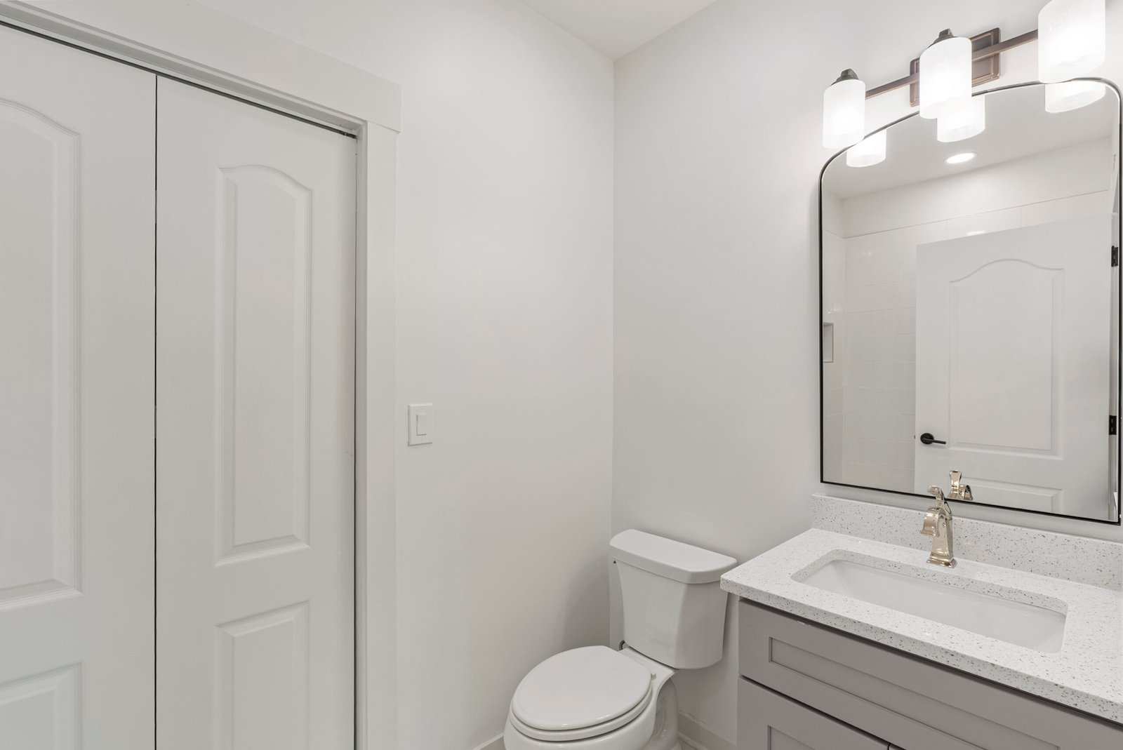 Interior photo of The Enclave at Laurel Brooke